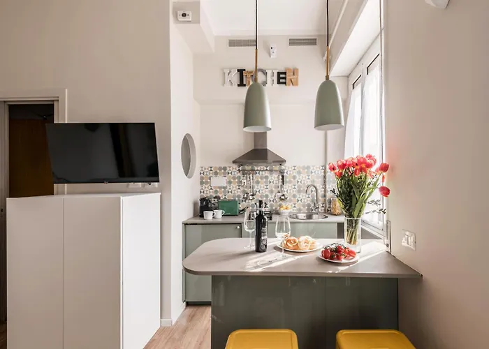 The Rent - Bright In The Historic Center Of Apartment *